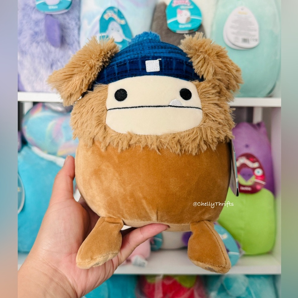 Squishmallow Benny the Bigfoot